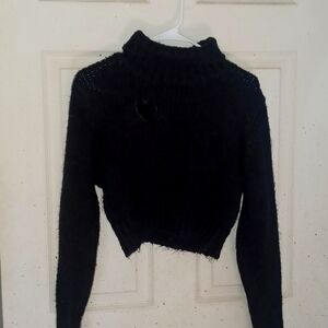 Cider brand Heart cutout crop sweater nvr worn size 6-8